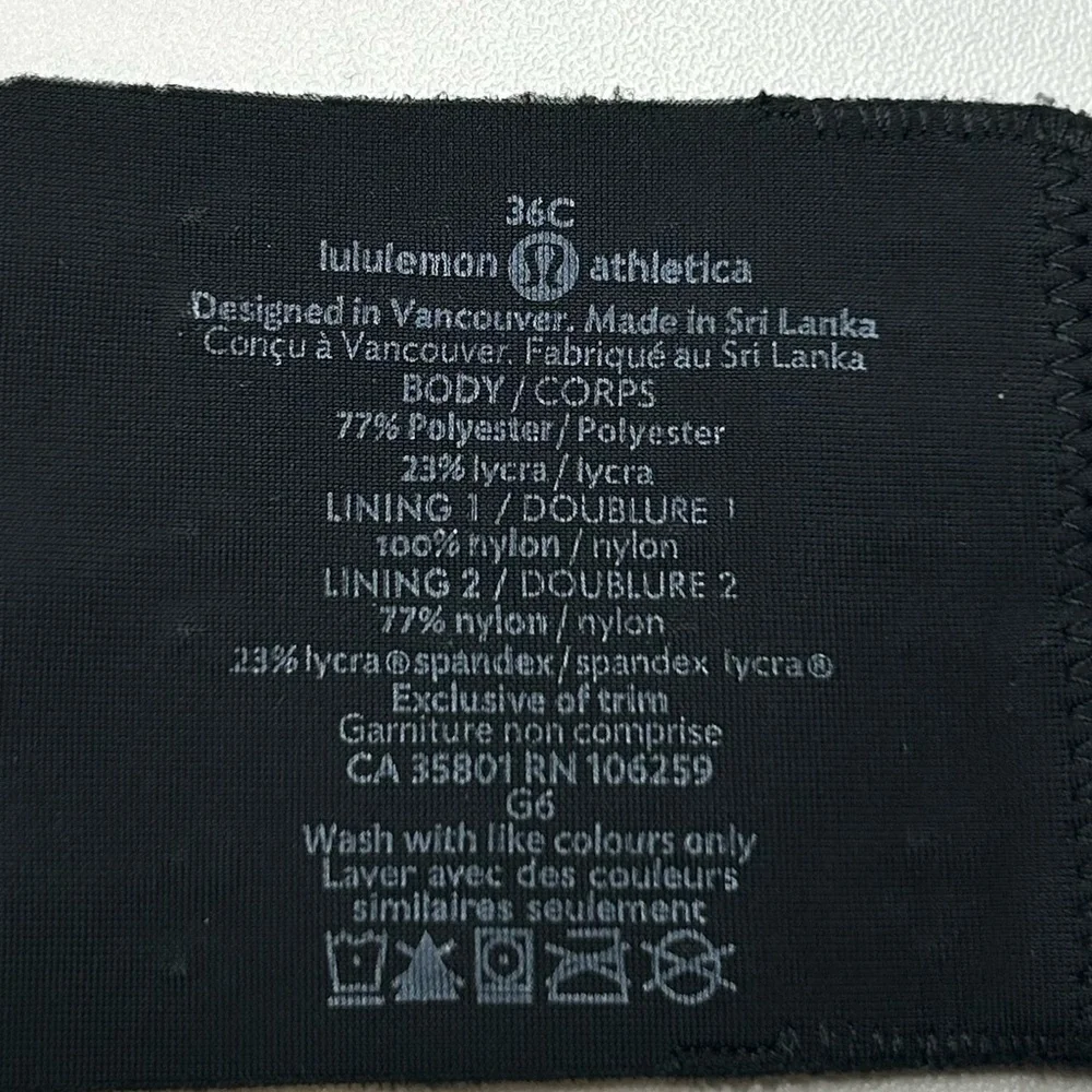 Lululemon Energy Sports Bra 36C‎ Purple Abstract Print Medium Support Athlesiure